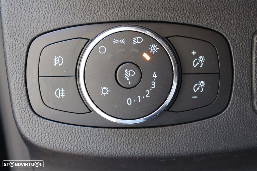 Ford Puma 1.0 EcoBoost Hybrid Aut. ST-LINE DESIGN - 13