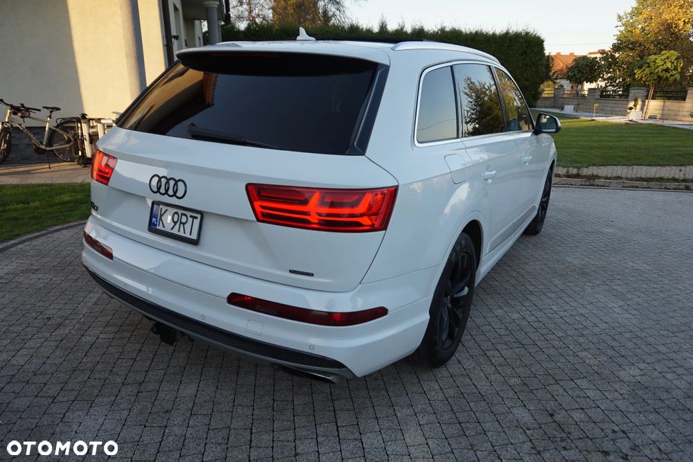 Audi Q7 - 15