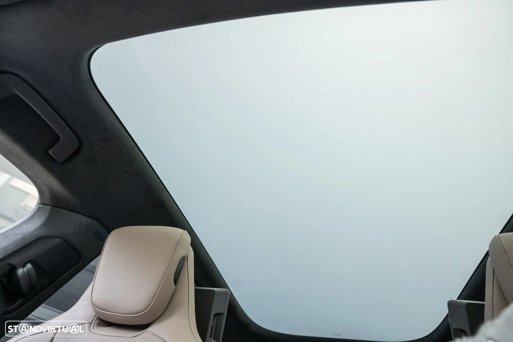 Porsche Taycan Sport Turismo GTS - 18