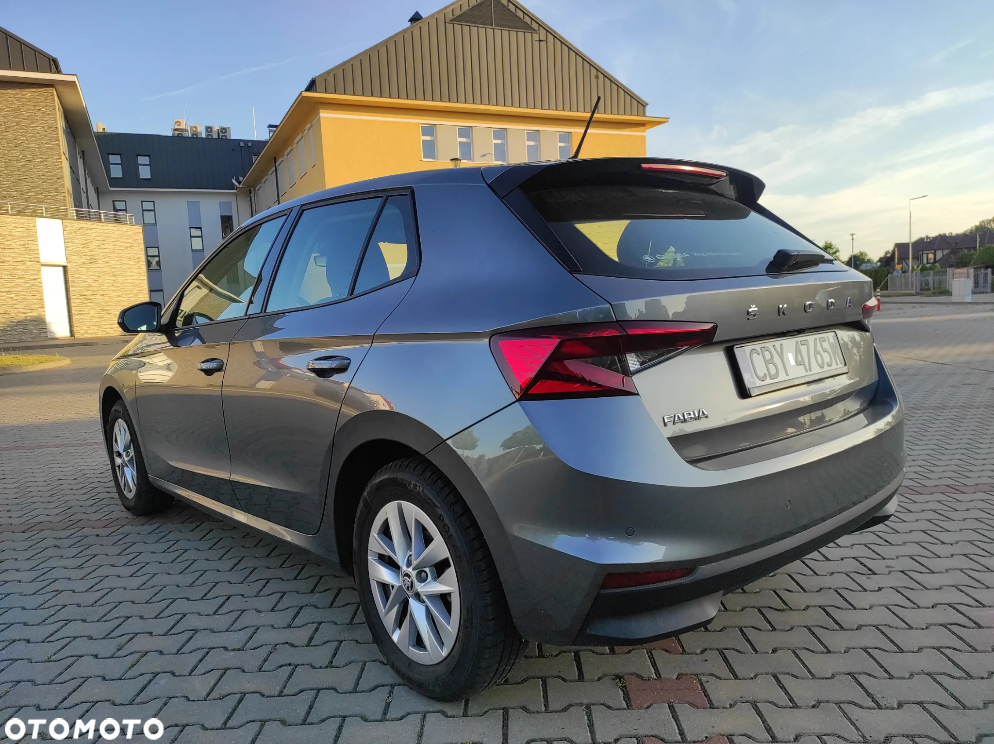 Skoda Fabia 1.0 Ambition - 3