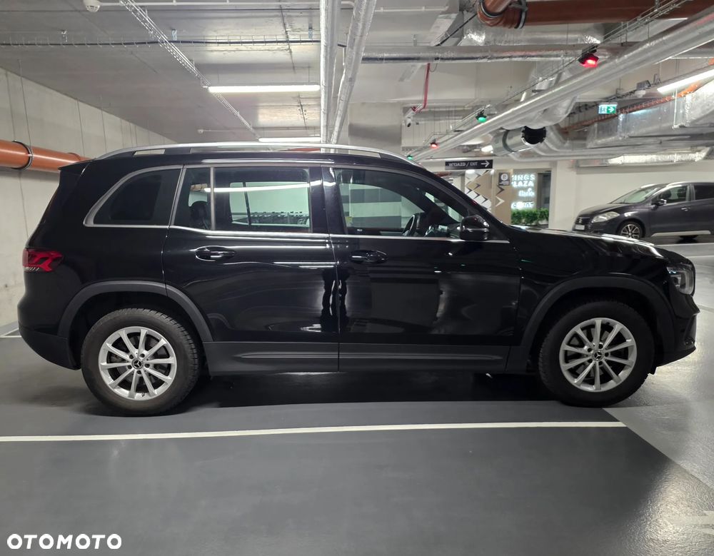 Mercedes-Benz GLB 200 7G-DCT - 5