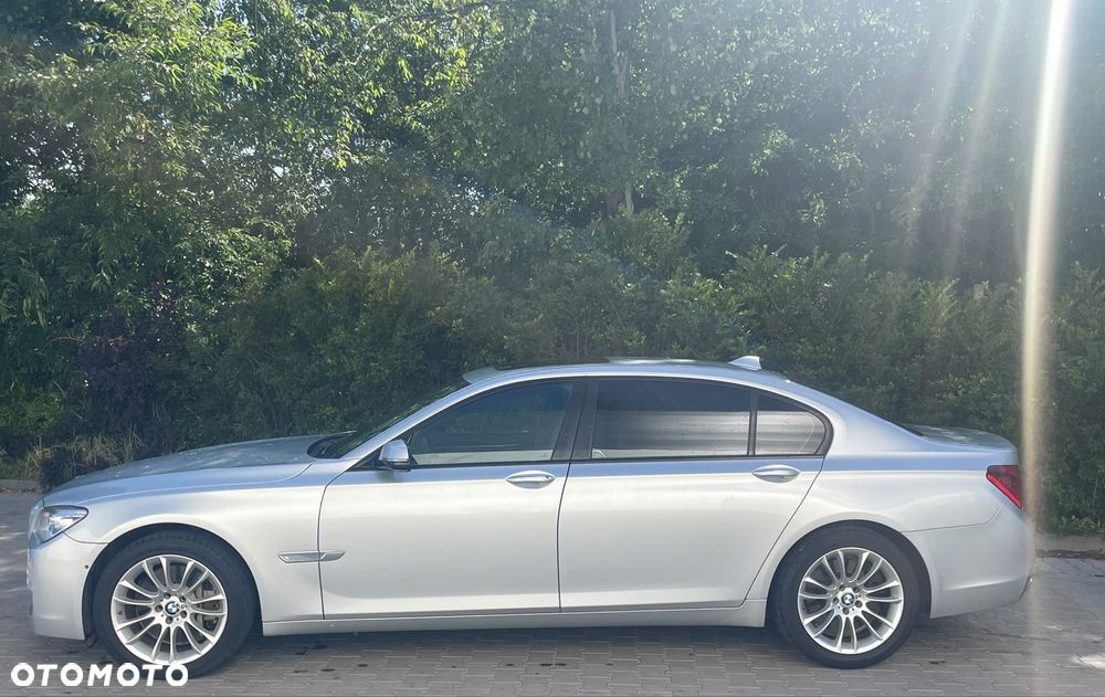 BMW Seria 7 - 5