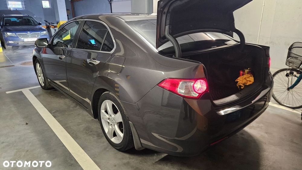 Honda Accord 2.2i-DTEC 180 Executive - 24