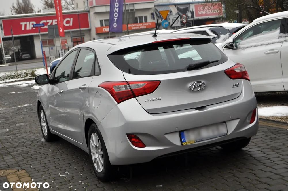 Hyundai i30 1.4 Style - 11
