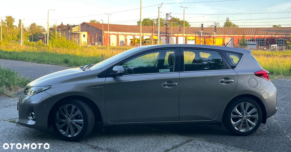 Toyota Auris 1.8 HSD Prestige NAVI - 6
