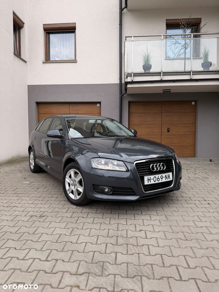 Audi A3 Sportback 1.6 Ambition - 1