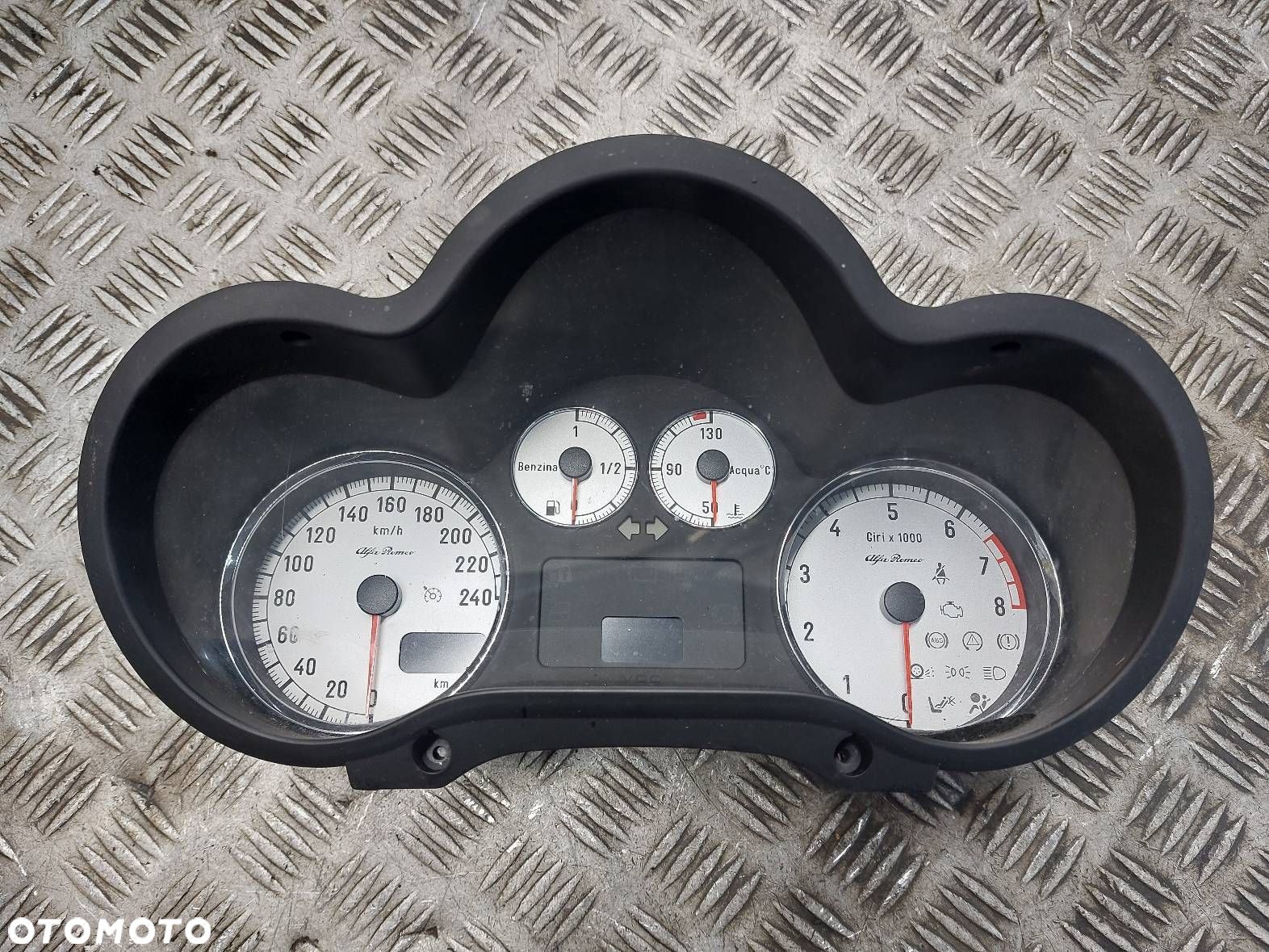 LICZNIK ZEGARY ALFA ROMEO 147 I LIFT 1.6 16V 156071289 - 1