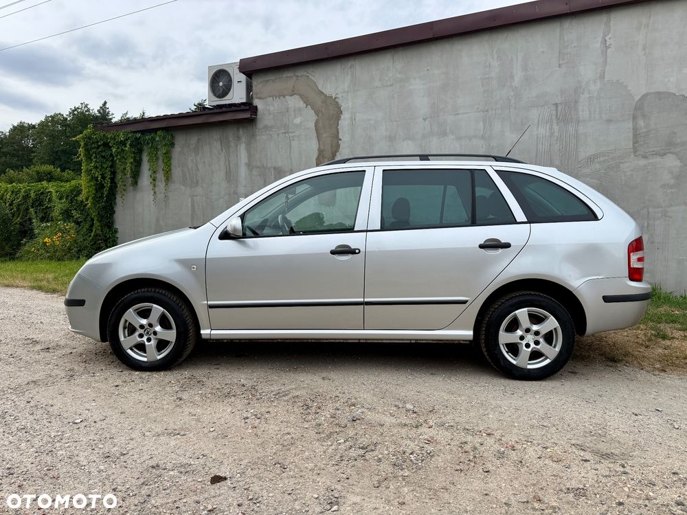 Skoda Fabia 1.4 16V Automatik Sport - 2