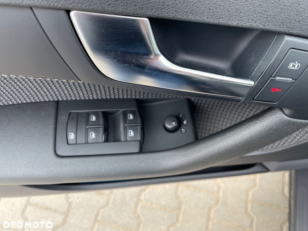 Audi A3 Sportback 1.4 TFSI Attraction - 12