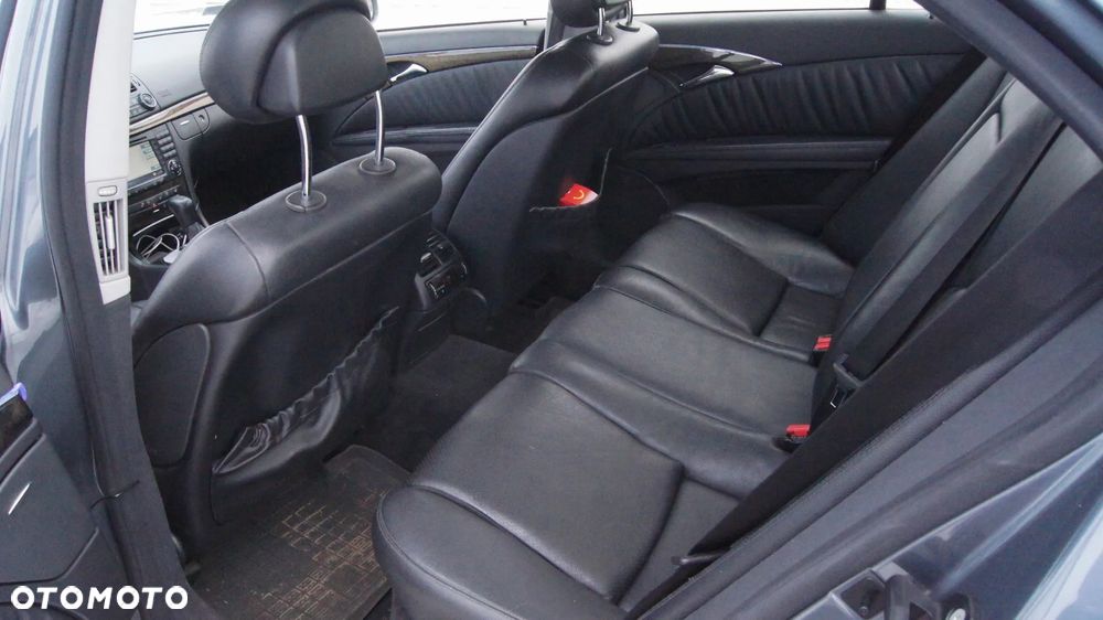 Mercedes-Benz Klasa E 280 CDI Avantgarde DPF - 9