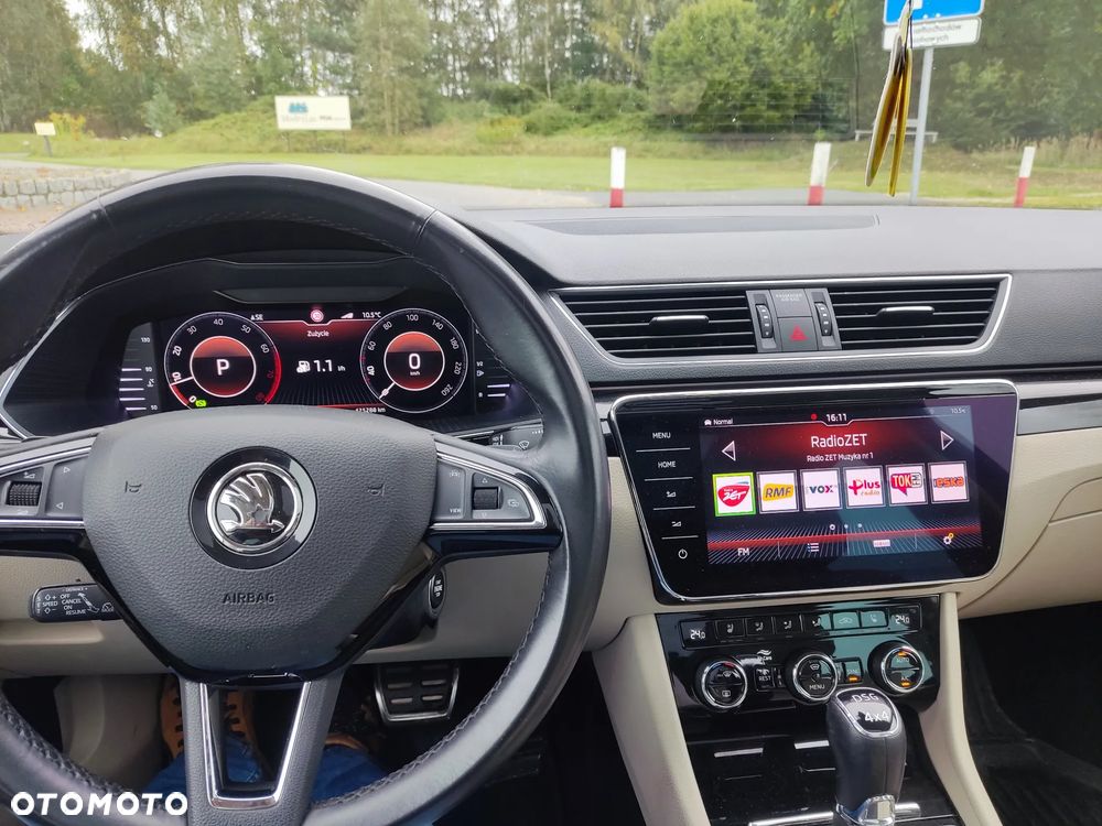 Skoda Superb 2.0 TSI 4x4 L&K DSG - 3