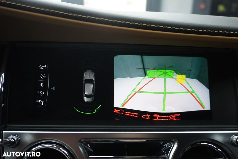 Rolls-Royce Ghost - 16