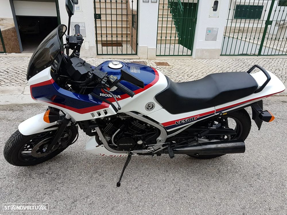 Honda CB VF500F - 4