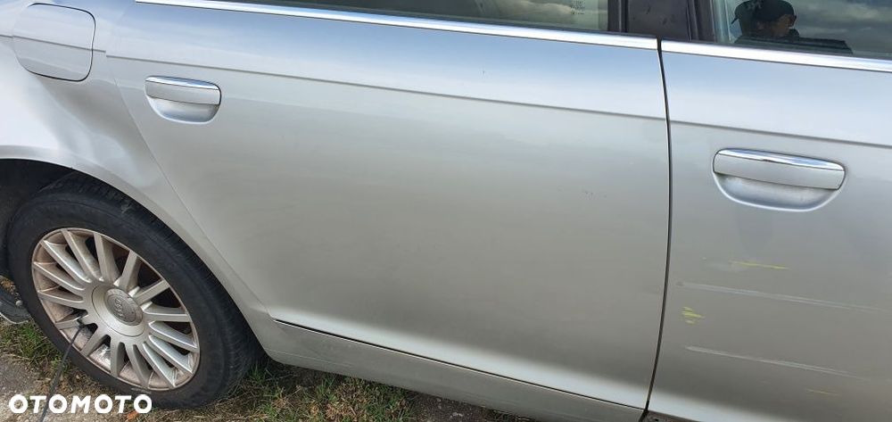 Audi a6 c6 2.4 130kw BDV drzwi LY7W GAC 2005 części blask Gołdap - 5