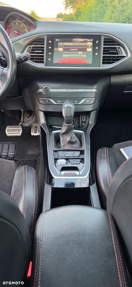 Peugeot 308 - 13