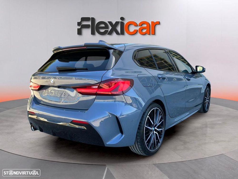 BMW 118 i Pack Desportivo M Auto - 4