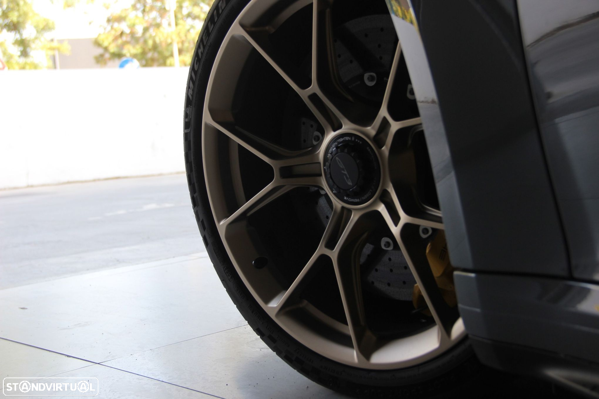 Porsche 911 (992) - 21