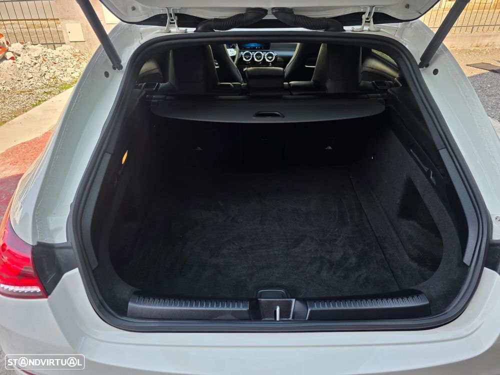 Mercedes-Benz CLA 200 d 8G-DCT AMG Line - 42