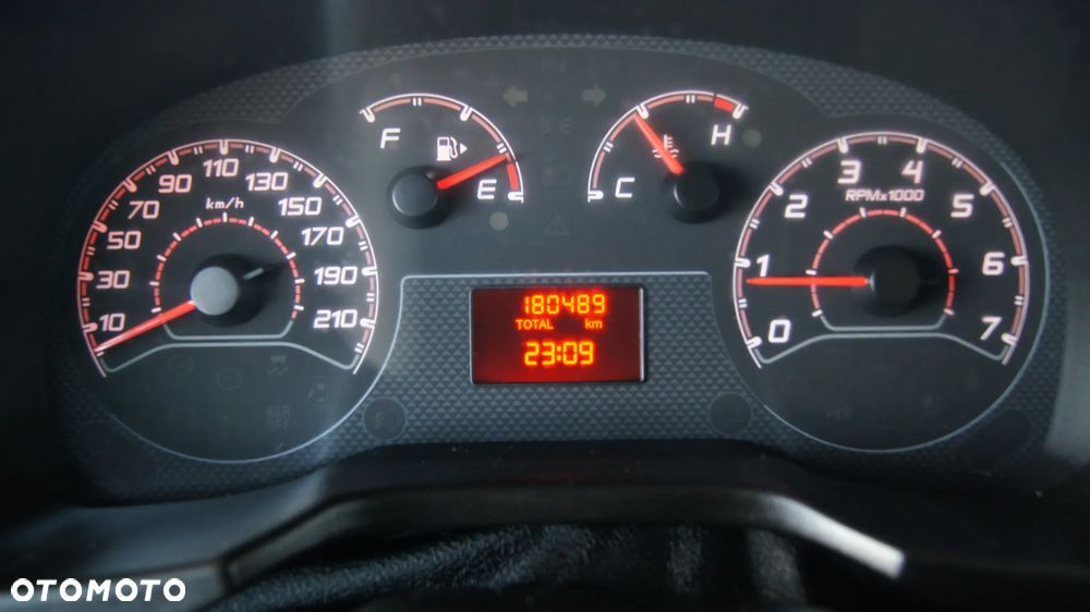 Fiat Fiorino - 17