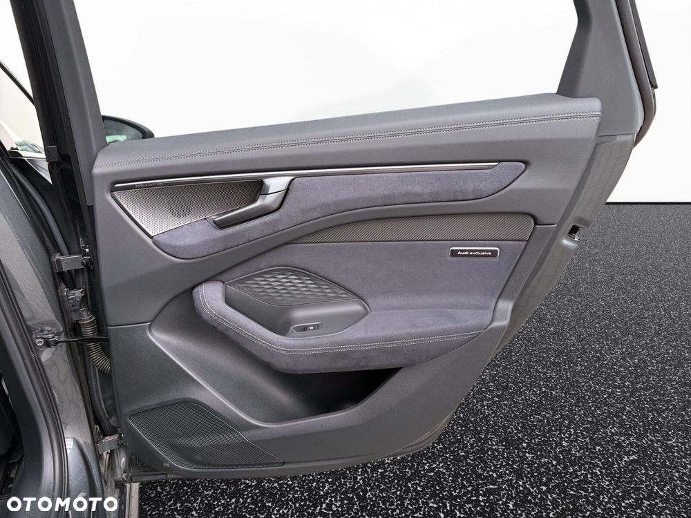 Audi A6 Avant TFSI mHEV Quattro S tronic - 28