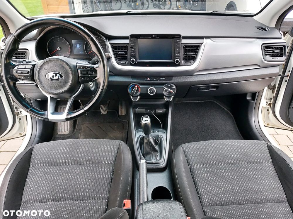Kia Stonic - 9