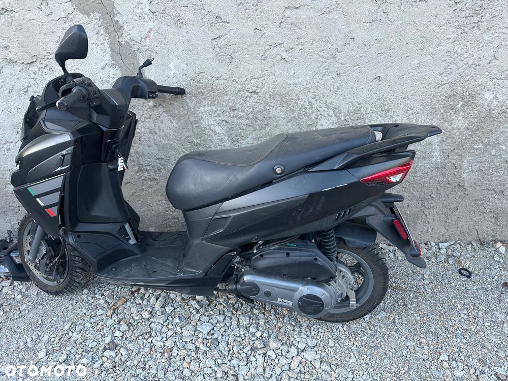 Aprilia SX - 8
