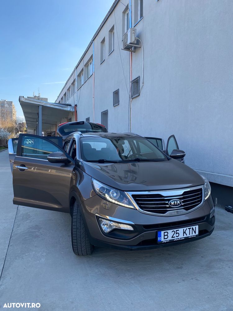 Kia Sportage 2.0 CRDI 4WD Automatik Fifa World Cup Edition - 2