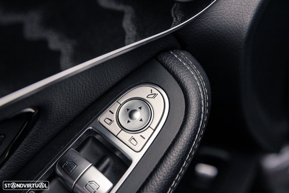 Mercedes-Benz GLC 350 e AMG Line 4-Matic - 41