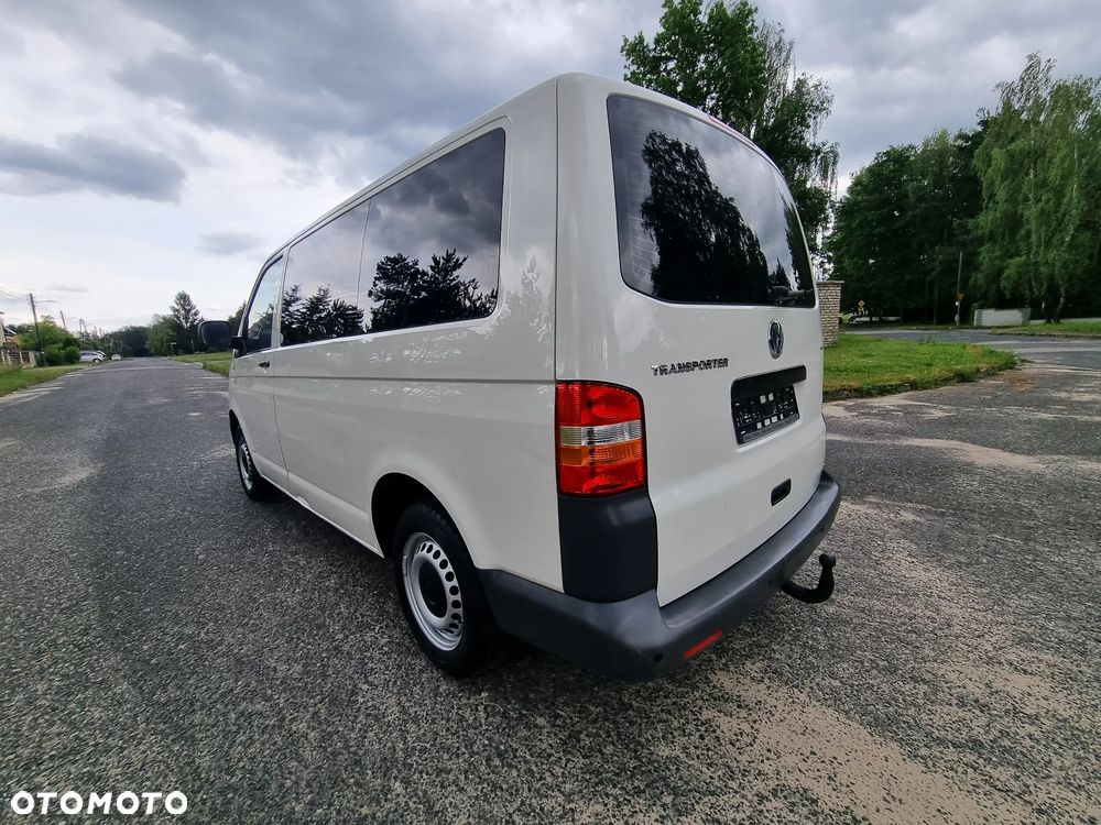 Volkswagen Transporter - 4