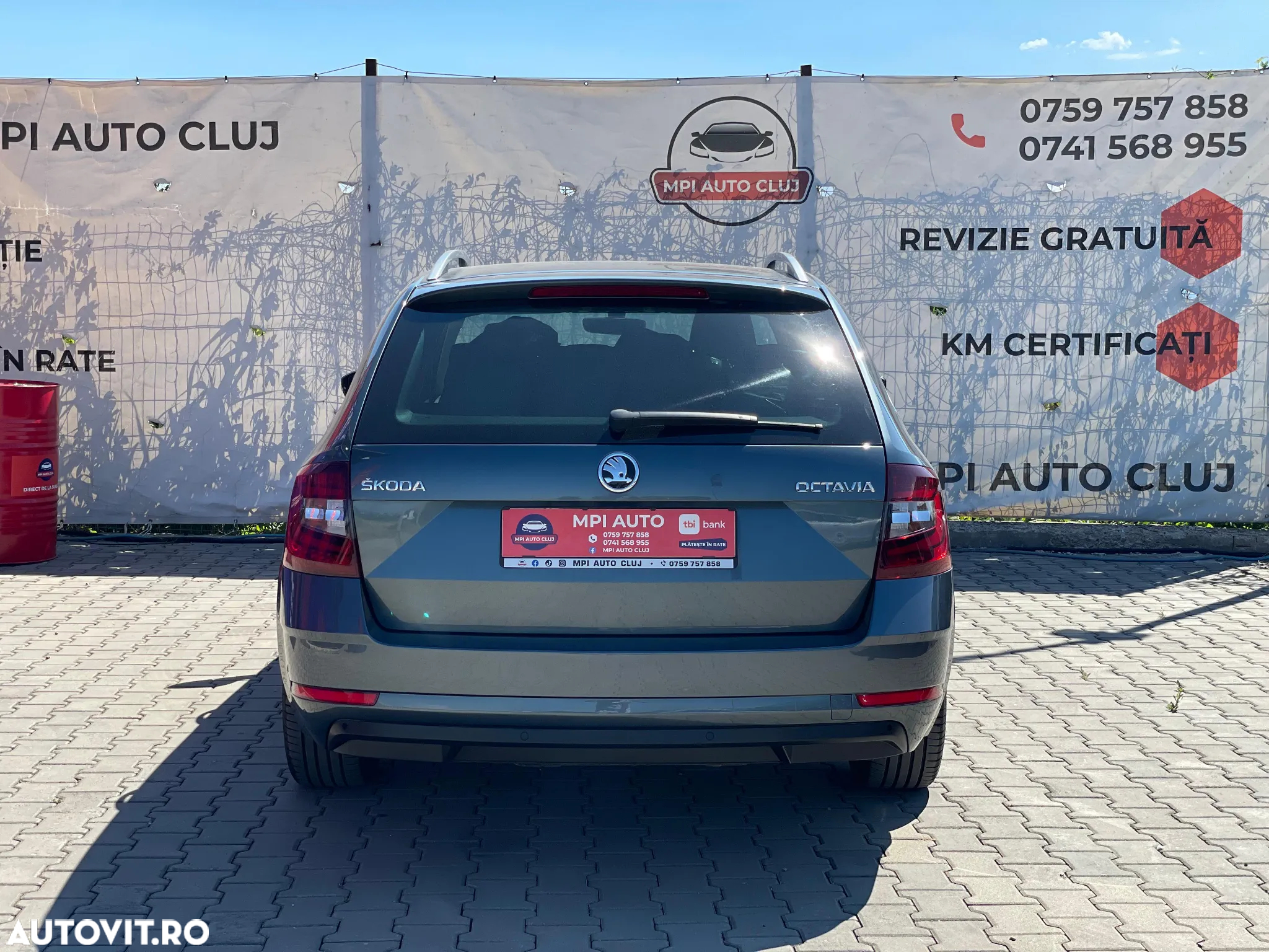 Skoda Octavia Combi Diesel 1.6 TDI Style - 11
