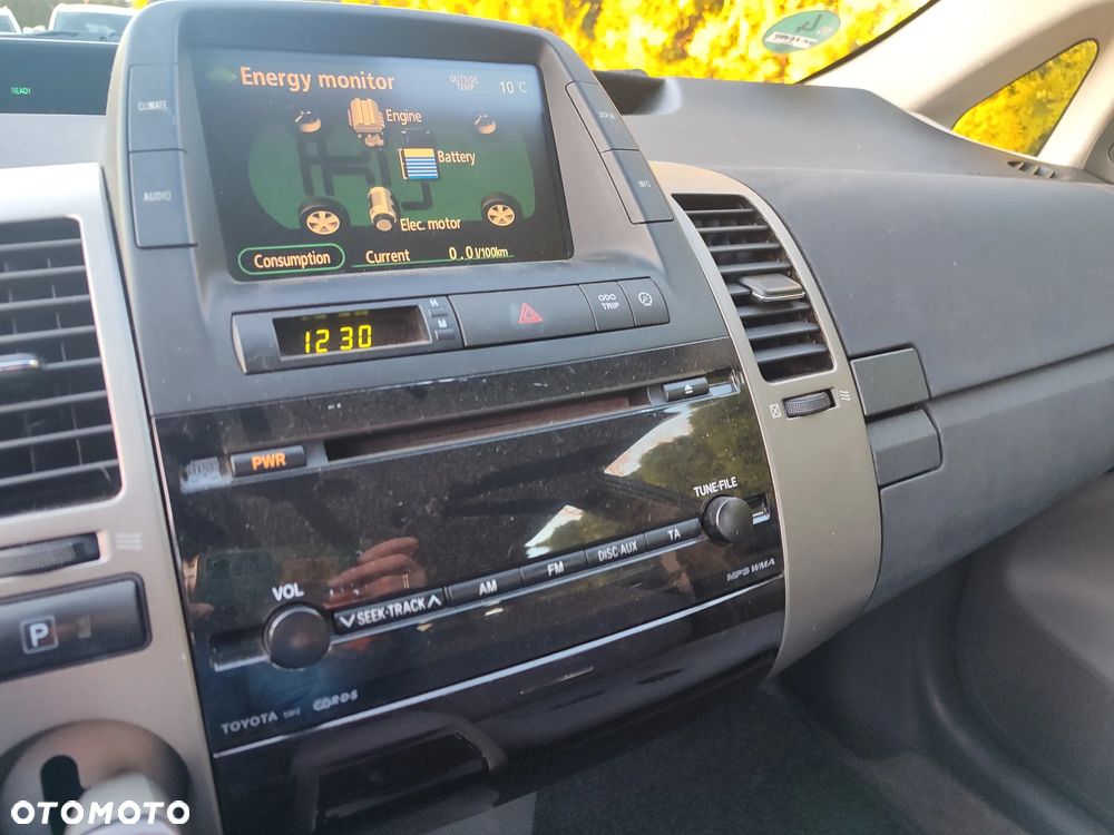 Toyota Prius - 14