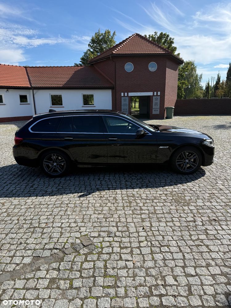 BMW Seria 5 525d xDrive Luxury Line - 6
