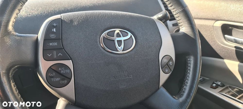 Toyota Prius 1.5 VVT-i Prestige - 17
