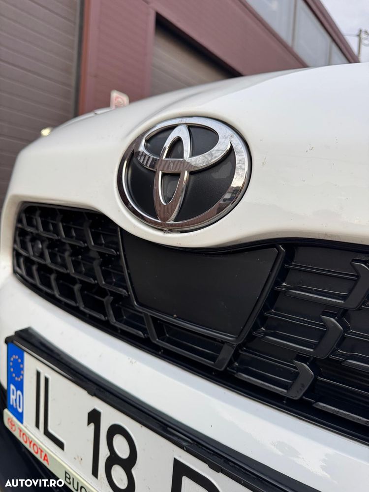 Toyota Yaris Cross 1.5 VVT-i HSD 4x2 Dynamic - 29