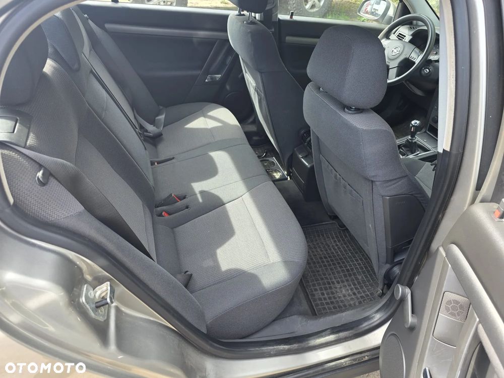 Opel Vectra 1.8 CD - 11