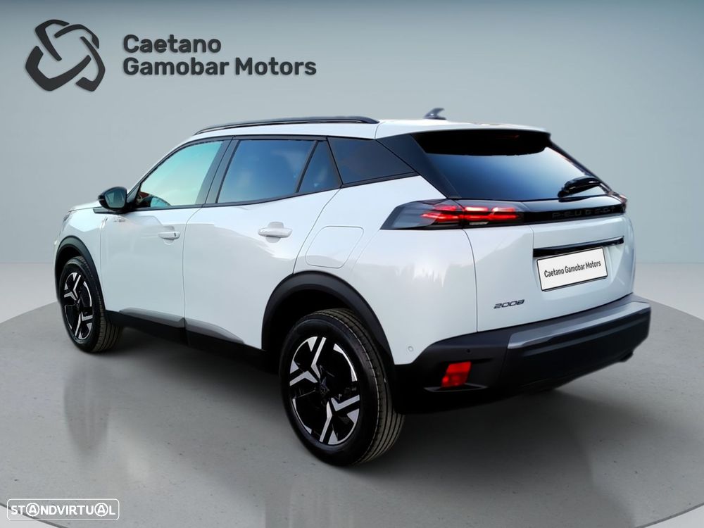 Peugeot 2008 1.2 PureTech Allure — fotografia 6