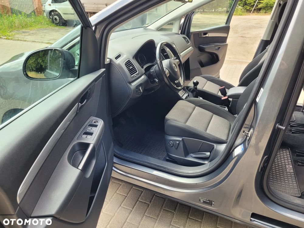 Volkswagen Sharan 2.0 TDI Highline - 8