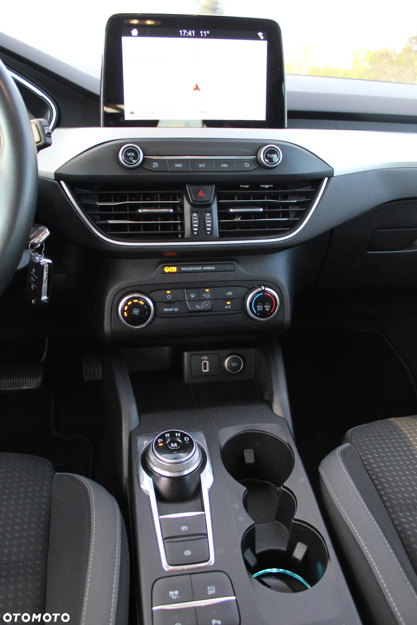 Ford Focus 1.0 EcoBoost Titanium - 23