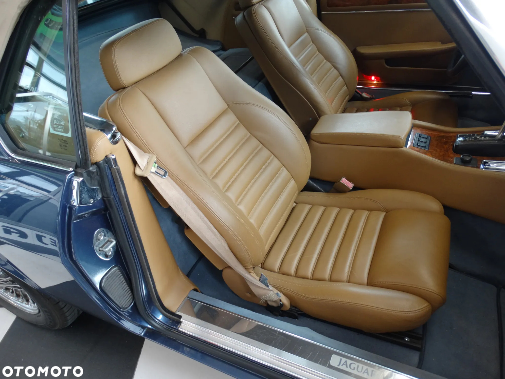 Jaguar XJ XJ12 5.3i - 11
