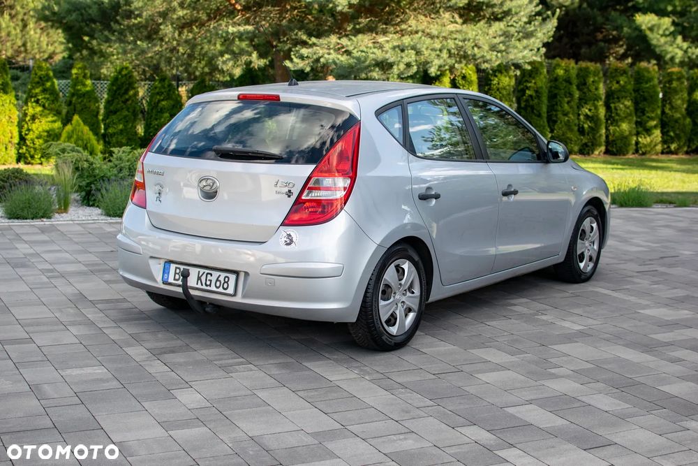 Hyundai i30 - 23