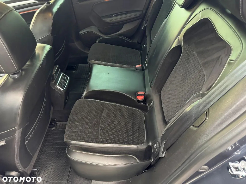 Renault Megane TCe 160 GPF EDC BOSE EDITION - 12