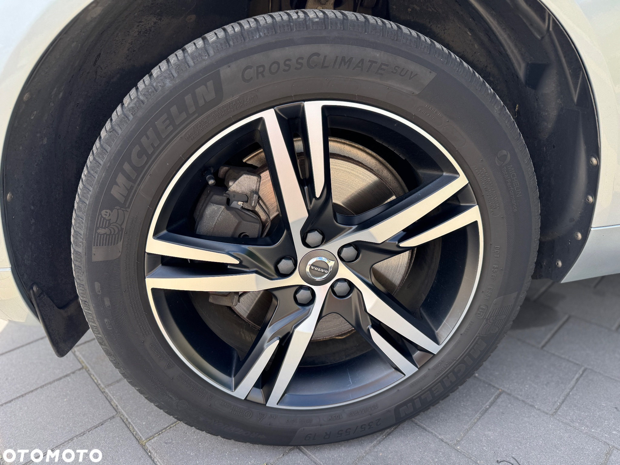 Volvo XC 60 D5 AWD R-Design - 15