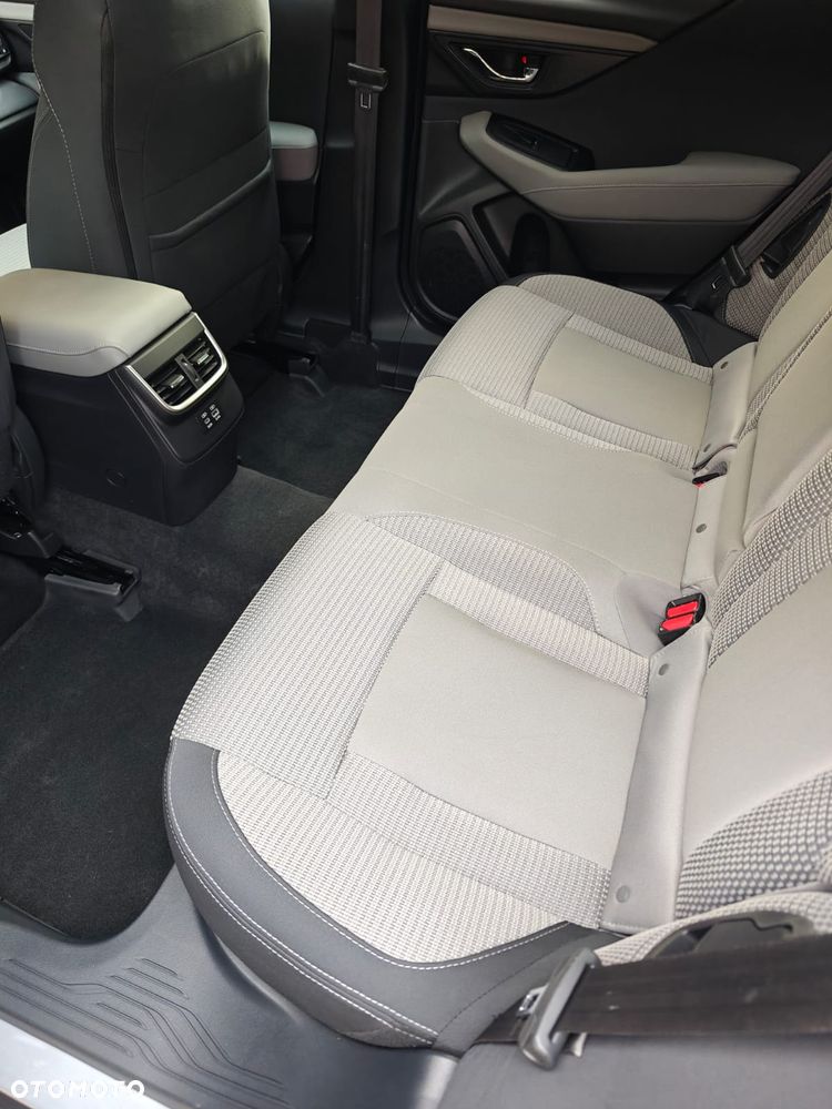 Subaru Outback 2.5i Lineartronic Platinum - 22