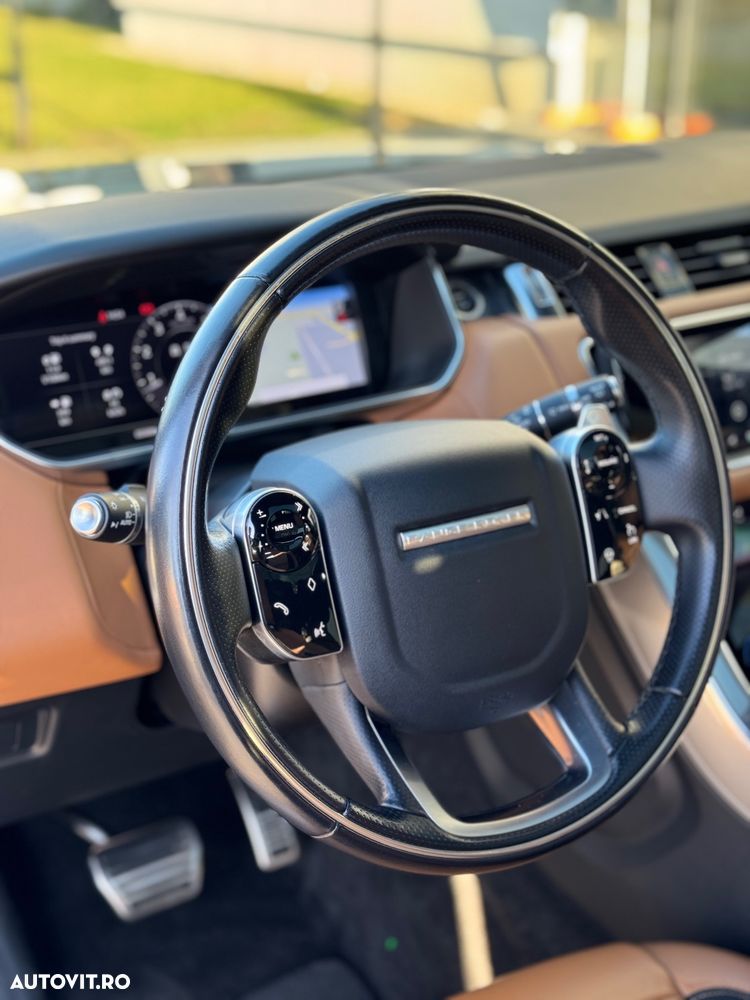Land Rover Range Rover Sport 3.0 L HSE - 12