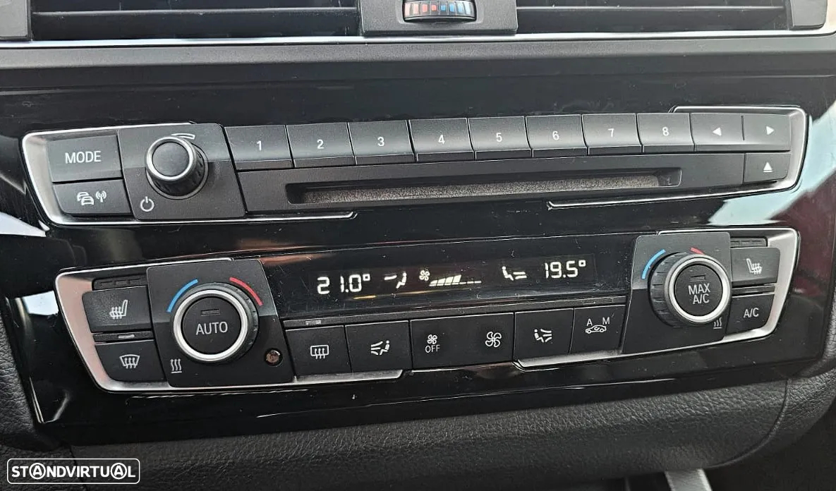 BMW 225 d Cabrio Pack M Auto - 45
