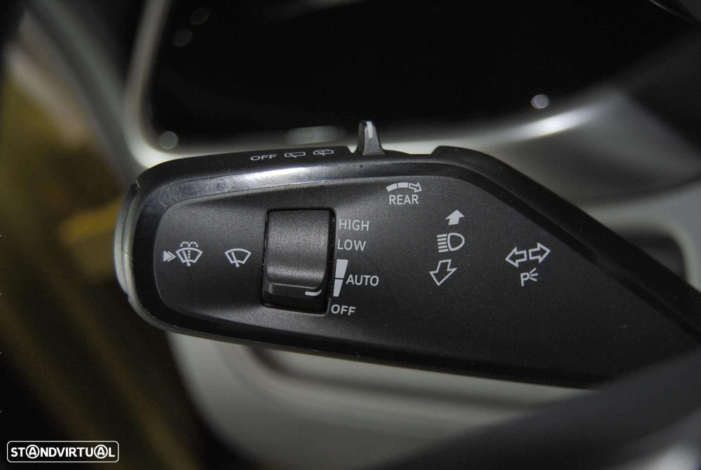 VW ID.Buzz 91 kWh Pro - 34