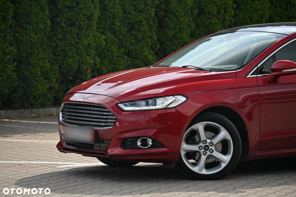 Ford Mondeo 2.0 EcoBoost STart-Stopp Autom ST-Line - 4