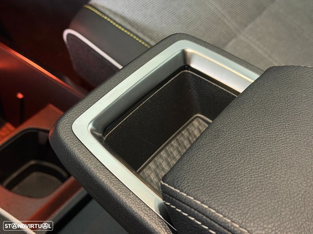 Renault Scénic E-Tech 220 Long Range Techno - 27