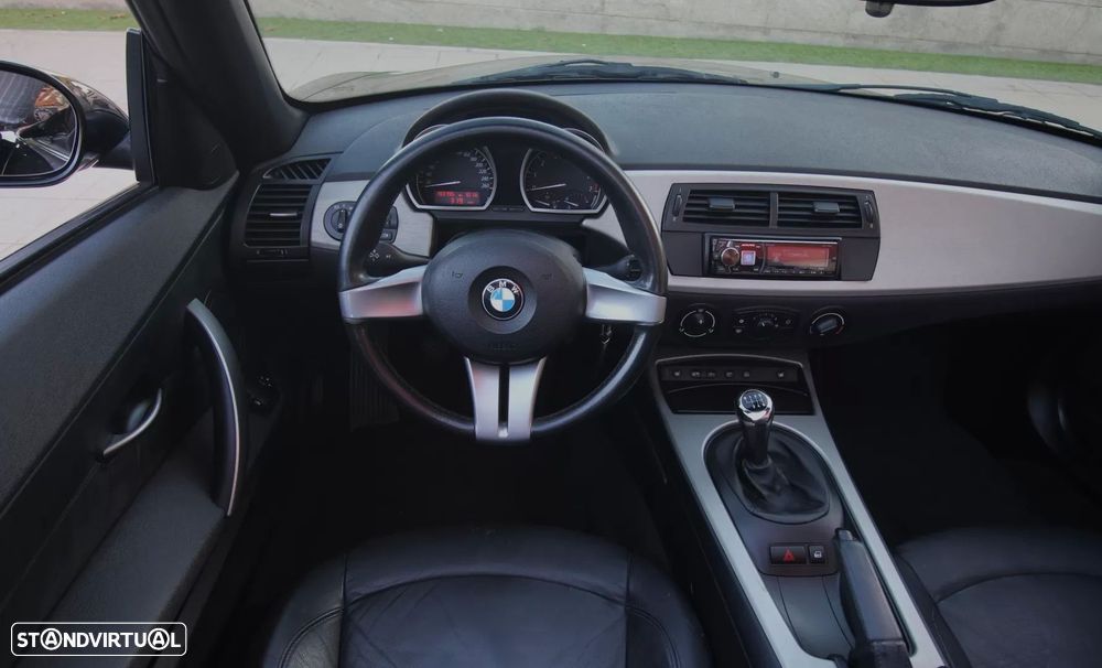 BMW Z4 2.0 - 16