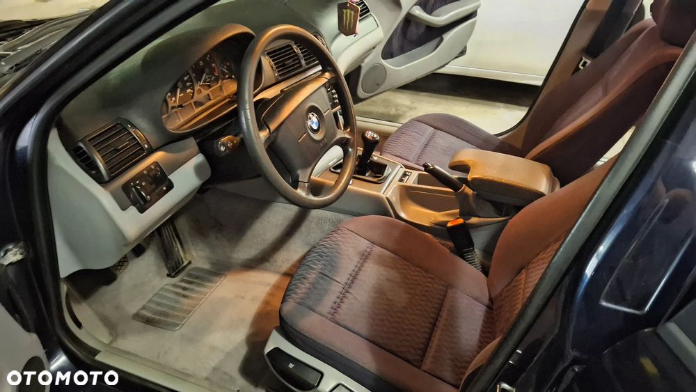 BMW Seria 3 - 20